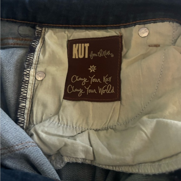 Kut from the Kloth medium wash straight leg distressed denim jeans size 8 - Picture 4 of 11